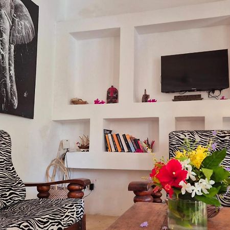 Moyo Apartment Pwani Mchangani Extérieur photo