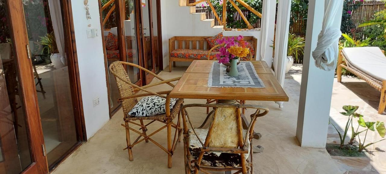 Moyo Apartment Pwani Mchangani Extérieur photo