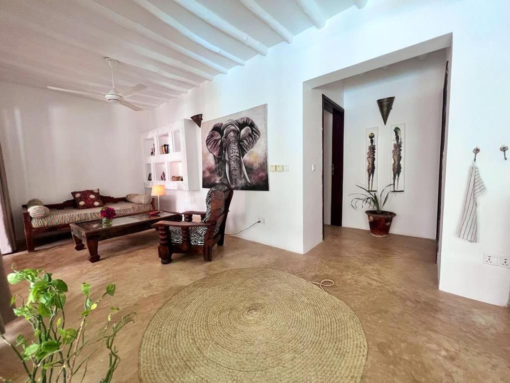 Moyo Apartment Pwani Mchangani Extérieur photo